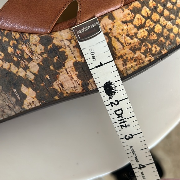 Nine West brown leather platform sandals- Sz 8M. - Picture 9 of 10